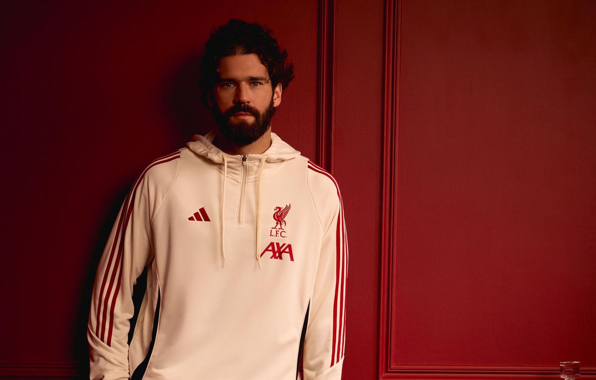 Celebramos 10 anos no Brasil com uma campanha especial, estrelada por Alisson Becker